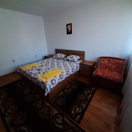 Къща За Гости Петрови Primorsko Dış mekan fotoğraf