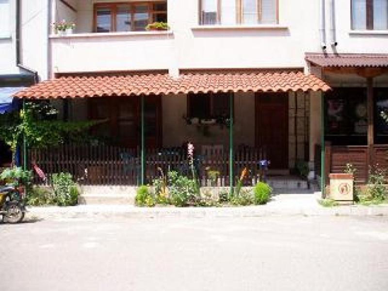 Къща За Гости Петрови Primorsko Dış mekan fotoğraf