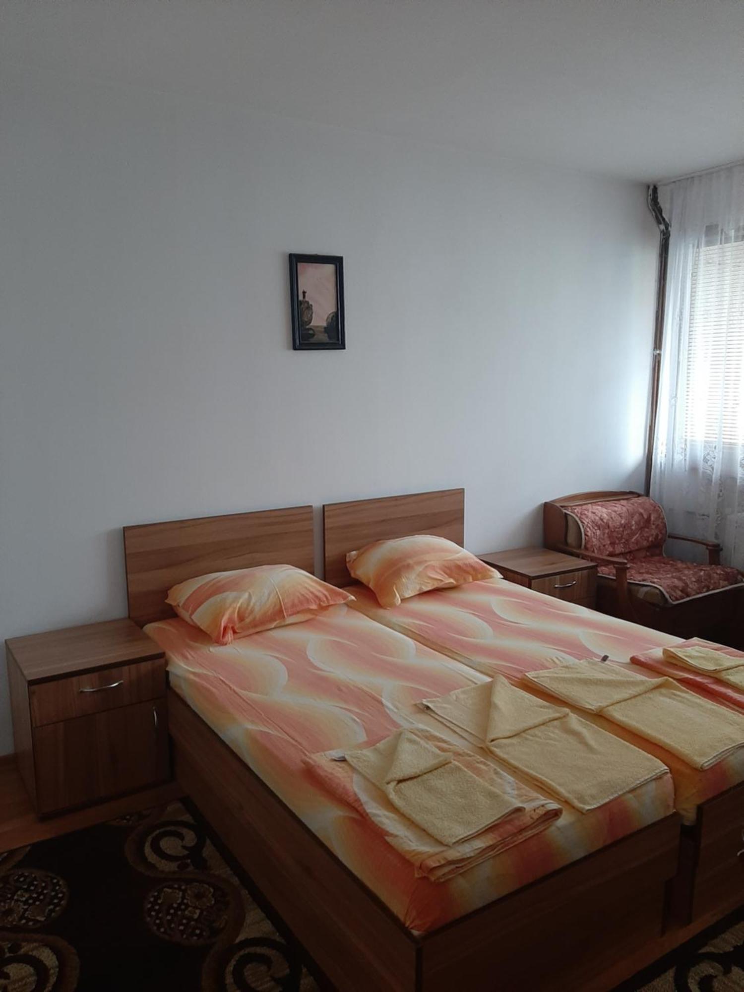 Къща За Гости Петрови Primorsko Oda fotoğraf